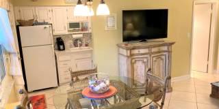 AVAILABLE  August 1-2026.....Nice One Bedroom $1,850/month Centrally Located on Marco Island... Gallery 3