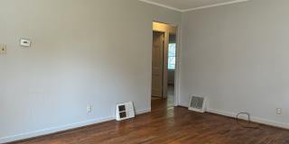 2805 Myrtle St Gallery 4