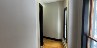 222 Chestnut St Gallery 17
