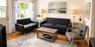 7 Carll Avenue Gallery 1