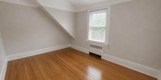 432 Beach Avenue Gallery 14