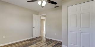 7926 FOXWOOD Drive Gallery 13