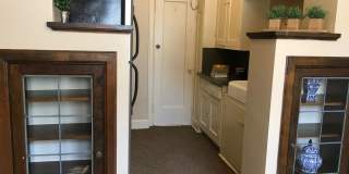 The Green Lodge Gallery 13