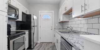 16 Windsor Rd. Gallery 7