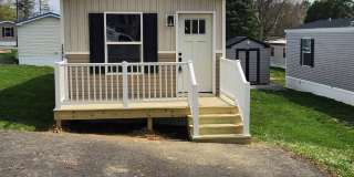 124 Lillian Lane Gallery 1