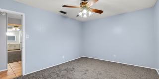 3700 Monclair Ave Gallery 14