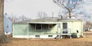 10131 Cabot Drive Gallery 13