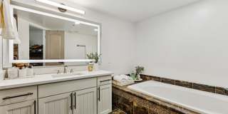 5505 SEMINARY Road Gallery 15