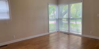 Renovated 3 Bedroom Home with fenced in back yard Gallery 3