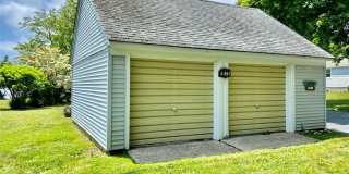 1875 Bayview Avenue Gallery 17