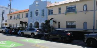 736 13th Street Gallery 1