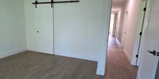 Brand New Build on Old Alturas - ALL Electric with City of Redding Solar! Gallery 14