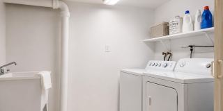 121 Manhasset Avenue Gallery 29