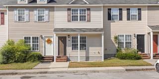 354 Bracken Place Gallery 1