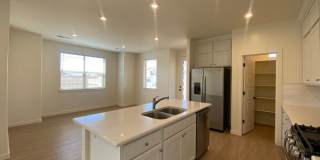 SPACIOUS HOME AVAILABLE IN DESERT COLOR! Gallery 9