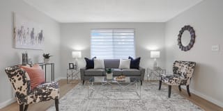 2339 Lee Street 2339 Lee Street Gallery 1