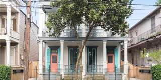 1416 MAGAZINE Street Gallery 1