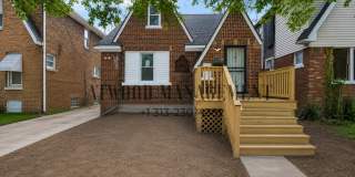 This beautifully updated 2-bedroom, 1-bath single-family home is ready for move-in! This beautifully updated 2-bedroom, 1-bath single-family home is ready for move-in! Gallery 1