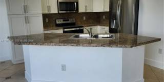 5085 SW 155th Ave Gallery 6