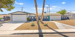 Stylish 3-Bedroom Retreat with Pool  Brand-New Upgrades! Gallery 1