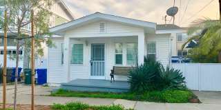 Gorgeous Completely Remodeled California Beach Bungalow w/Laundry+Backyard+Storage Near Beach Gorgeous Completely Remodeled California Beach Bungalow w/Laundry+Backyard+Storage Near Beach Gallery 1