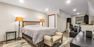 462 Glendale Avenue Gallery 21