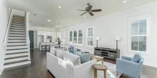 419 Glenview Drive Gallery 13