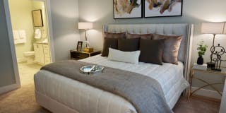 The Peak at Nichols Plaza Gallery 6