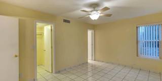 10955 YOGI BERRA Circle Gallery 18