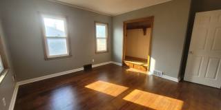 4 Bedroom, 2 Bathroom Home with Garage! Gallery 6