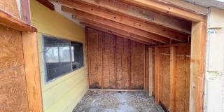 Two Bedroom Home with Detached Garage Gallery 25