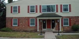 761 West Maple Road Gallery 1