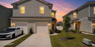 Charming 3BR Townhome in Jacksonville Charming 3BR Townhome in Jacksonville Gallery 1