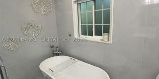 7511 Miami View Dr Gallery 23