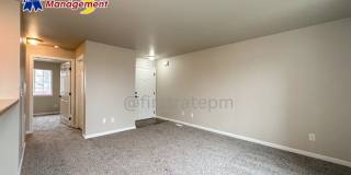 10117 W Garverdale Ln Gallery 7