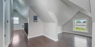 120 Maple Avenue Gallery 11