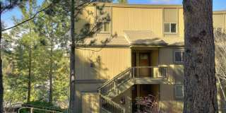 SWEET 2 BEDROOM, 1 BATH MT BACHELOR VILLAGE CONDO FOR RENT - AVAILABLE NOW! Gallery 1