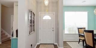 401 Peoria Boulevard Gallery 4