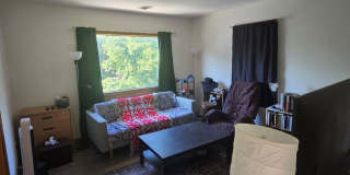 1129 E Meinecke Ave Gallery 1