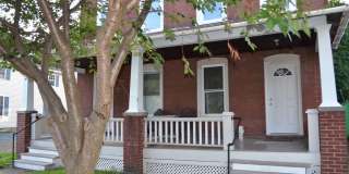 950 Second Street Gallery 16