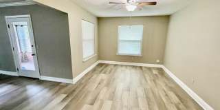 10439 Inverness Dr Gallery 14