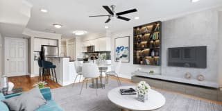 Courtyard at Jefferson Gallery 4