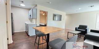 Campus Commons Apartments Gallery 7