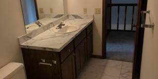 Fully Updated 3 Bedroom 3 Bath Townhouse with 2 Stall Attatched Garage Fully Updated 3 Bedroom 3 Bath Townhouse with 2 Stall Attatched Garage Gallery 21