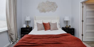 Pullman Pointe Gallery 37