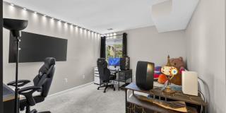 517 FLORIDA Avenue Gallery 27