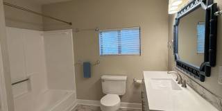 Beautiful downtown quad. 1 and 2 bed units available now. Pets allowed. Gallery 93