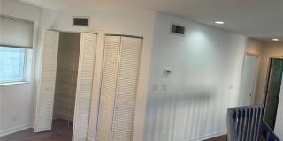 101 SE 15th Avenue Gallery 3