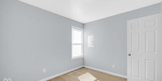 263 S Dearborn Street Gallery 13