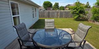 Fully Furnished 4BR Home with Fenced Yard & 2-Car Garage in Stoneburrow Gallery 23
